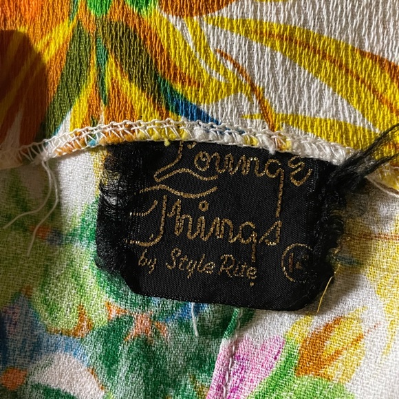 Vintage Floral Dress - Picture 6 of 6